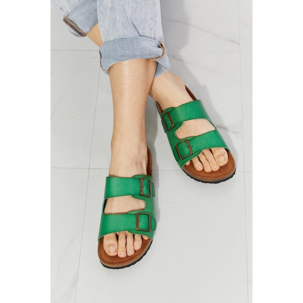 Mmshoes Feeling Alive Double Banded Slide Sandals in Mid Green - Picture 2 of 6